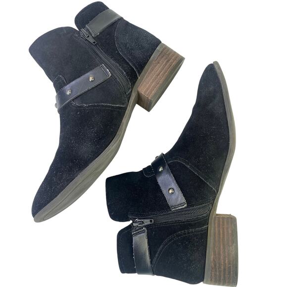 Crown Vintage Roberta Womens Black Suede Bootie Western Buckles 1.5" Heel S 10 - Picture 8 of 13